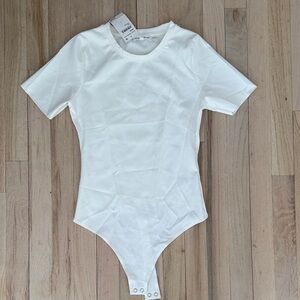 NWT Good American The Sculpting Modern Bodysuit, white, 2(M)